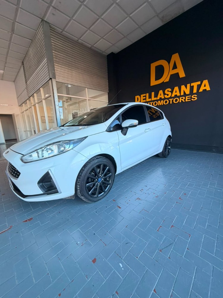 Ford Fiesta SE PLUS — foto 5